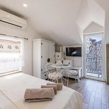 Апартаменты Old Town Сплит