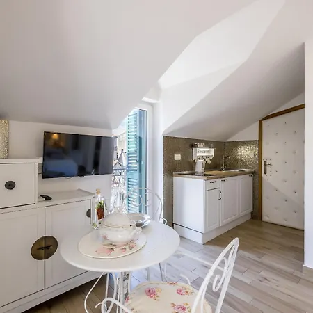 Διαμέρισμα Old Town